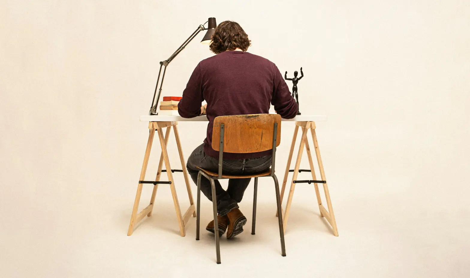What is freelance work and how do I become a freelancer?